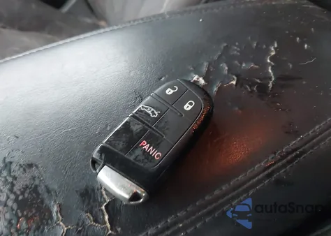 2015 Chrysler 200 Limited из США, поврежденный, VIN 1C3CCCAB1FN626419